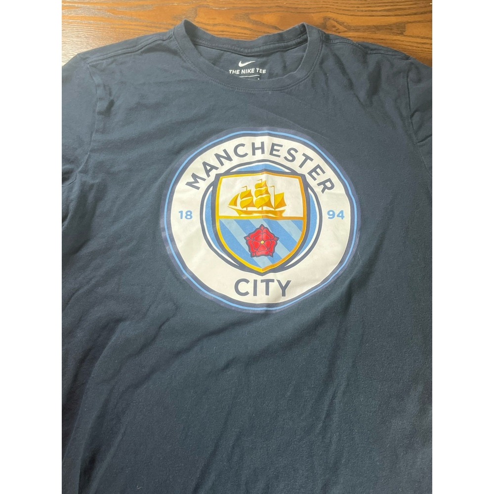 Nike Manchester City Tee Men's M Blue Soccer Football Logo Shirt Athletic Fit
